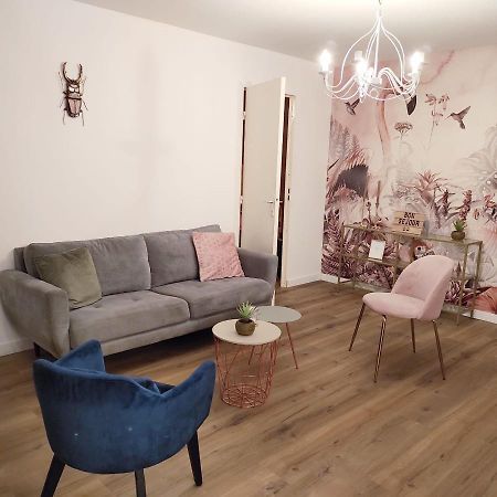 Parenthese Enchantee Au Pied De La Cite 카르카손 외부 사진